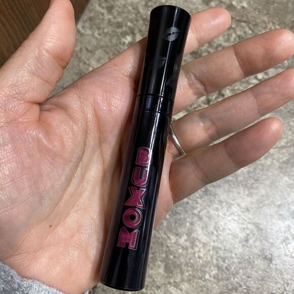 Buxom Va Va Plump Shiny Liquid Lipstick - Pin Up Plum - 0.11 Oz - NWOB - Picture 3 of 4